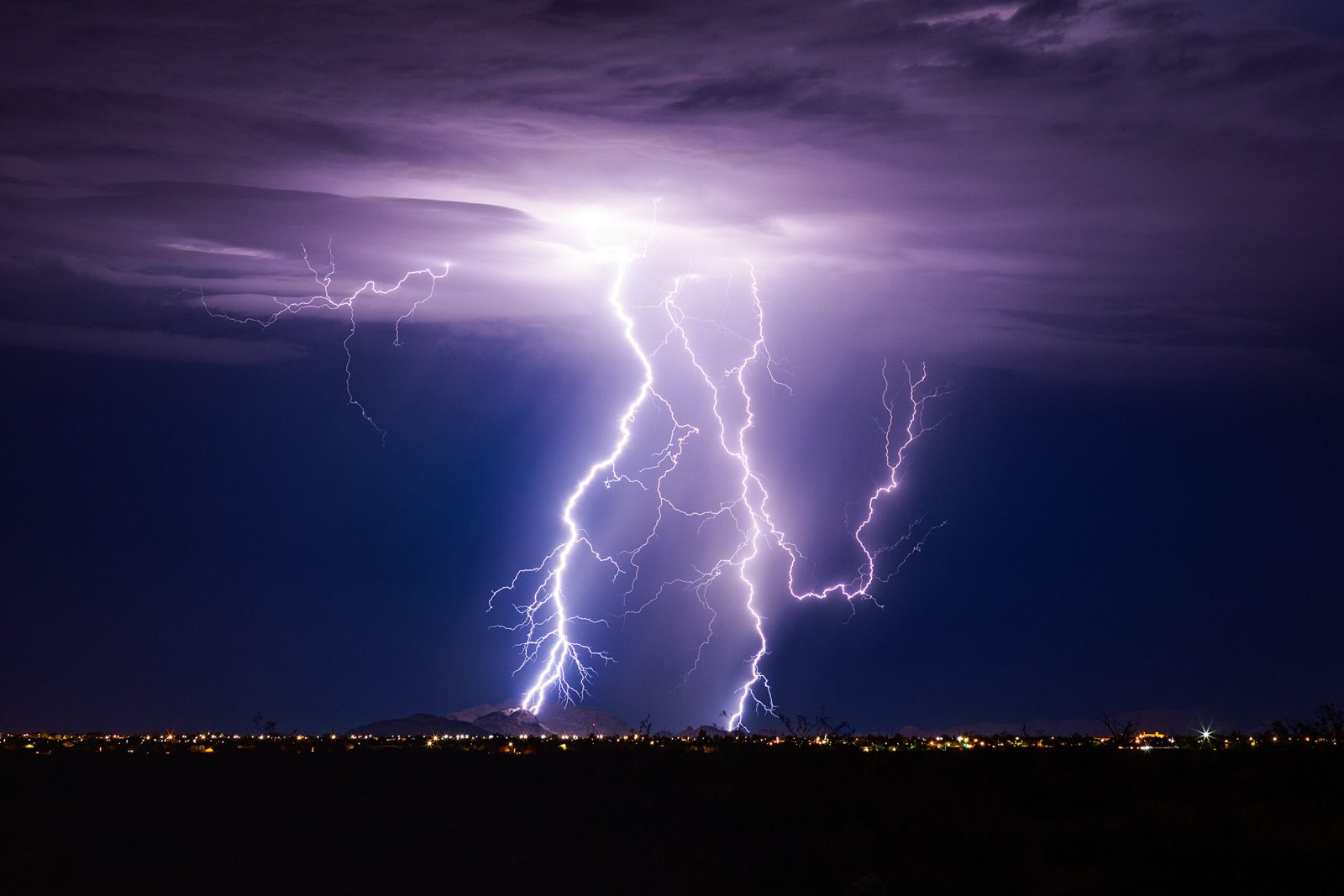 Tragic Lightning Strikes Claim Lives of Two Farmworkers in Bergville, KwaZulu-Natal