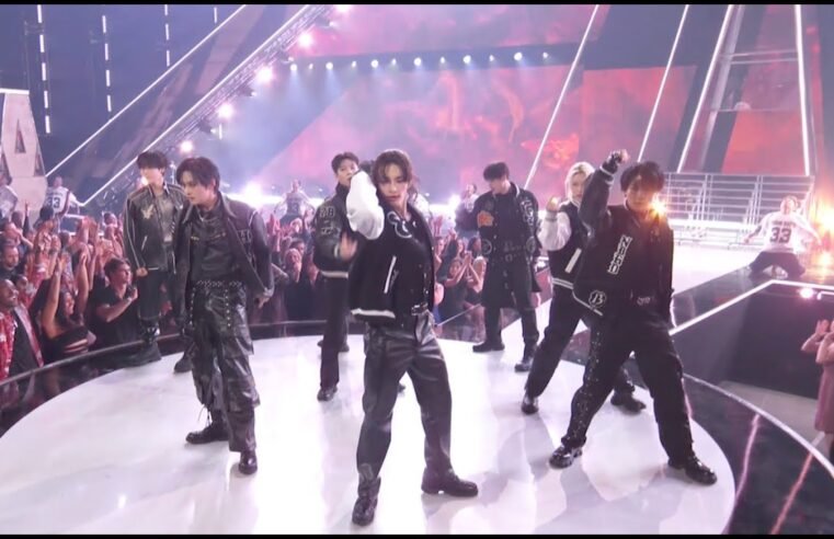 Stray Kids Perform “Bye Bye Bye / Chk Chk Boom” | AMAs 50th Anniversary Special