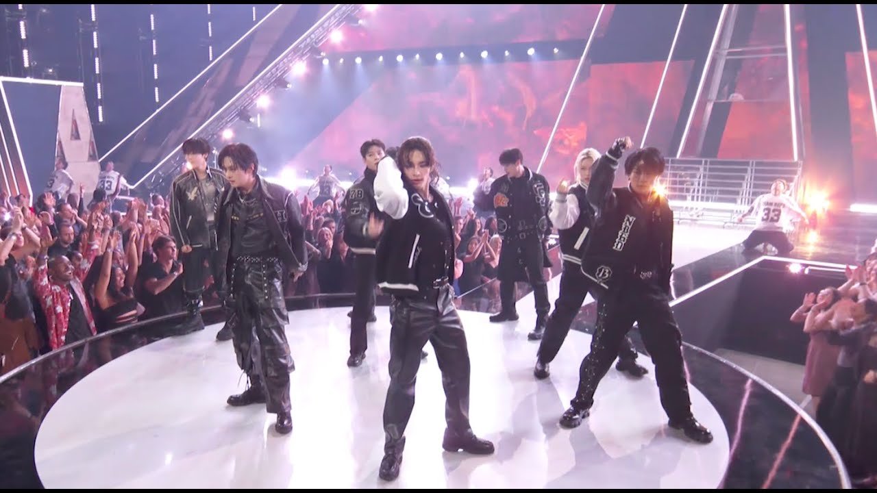 Stray Kids Perform “Bye Bye Bye / Chk Chk Boom” | AMAs 50th Anniversary Special