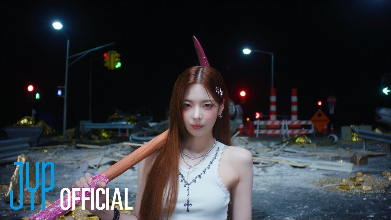 ITZY “GOLD” M/V Teaser 1
