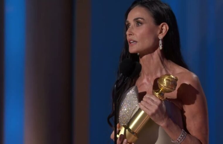 Demi Moore Wins Best Female Actor – Motion Picture – Musical/Comedy | 82nd Annual Golden Globes