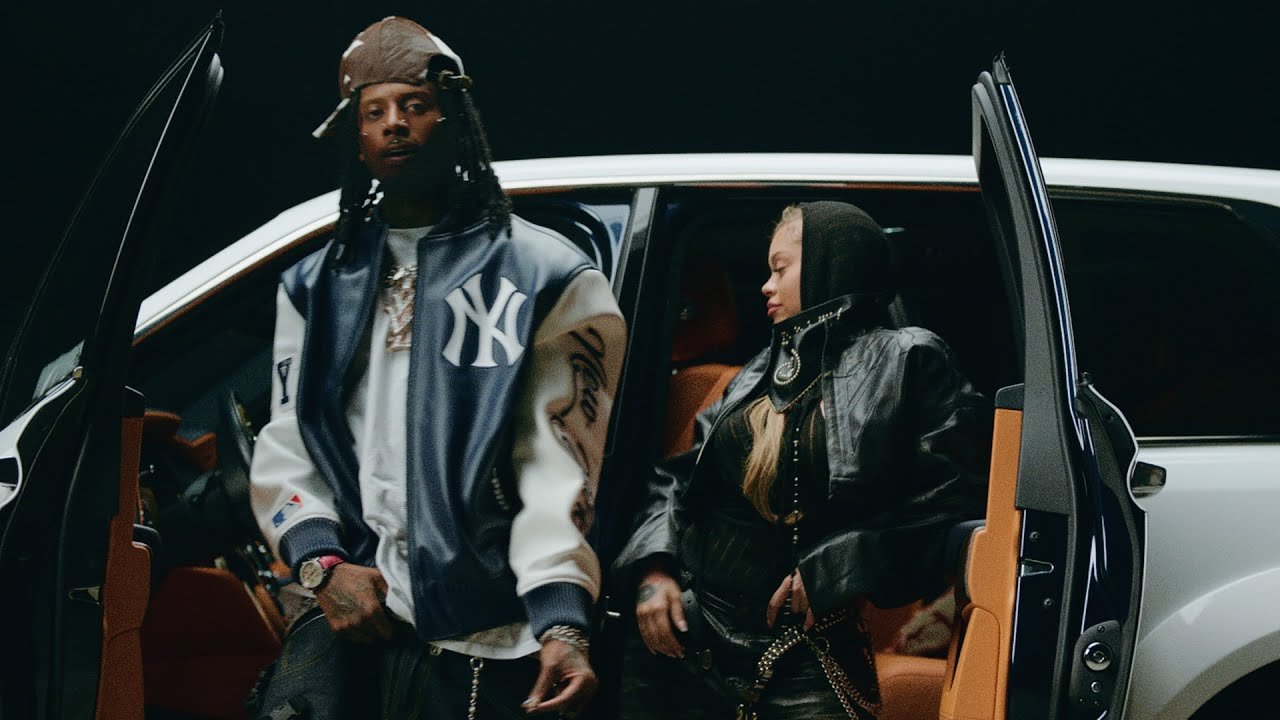 Latto – Blick Sum (feat. Playboi Carti) [Official Video]