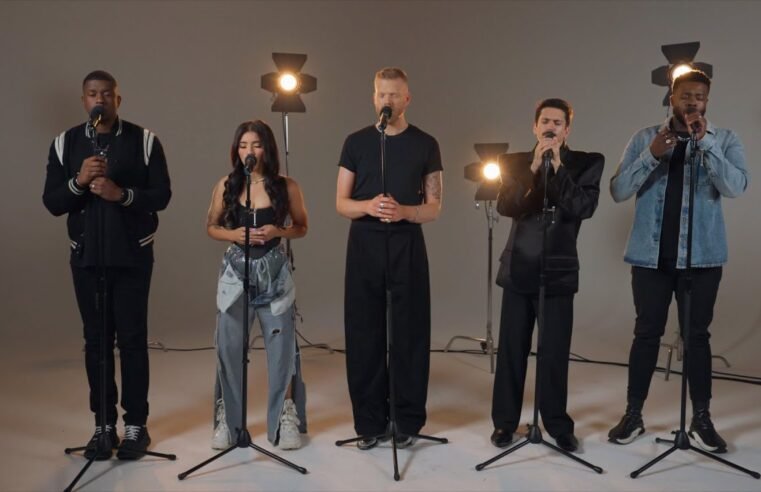 Pentatonix – The Sound of Silence (Live)