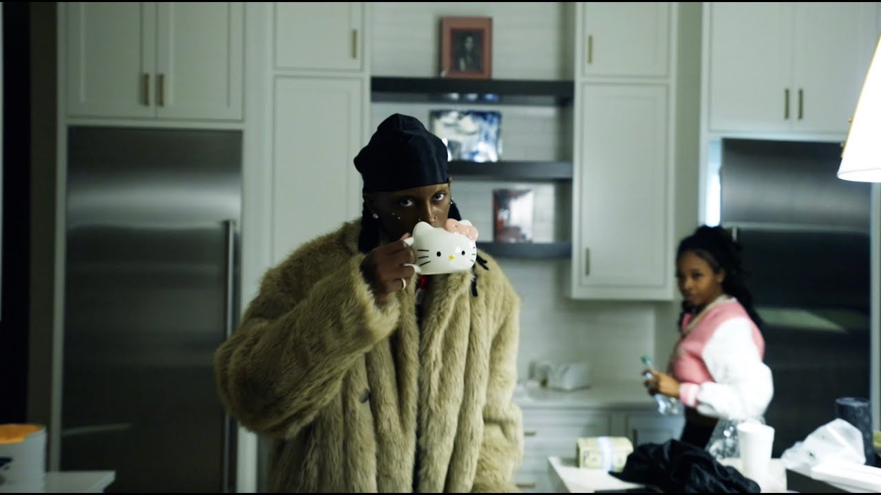 Playboi Carti – EVIL J0RDAN (Official Visualizer)