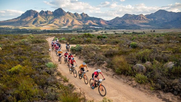 Swiss duo Schurter, Colombo make history with narrow Cape Epic win – SABC News