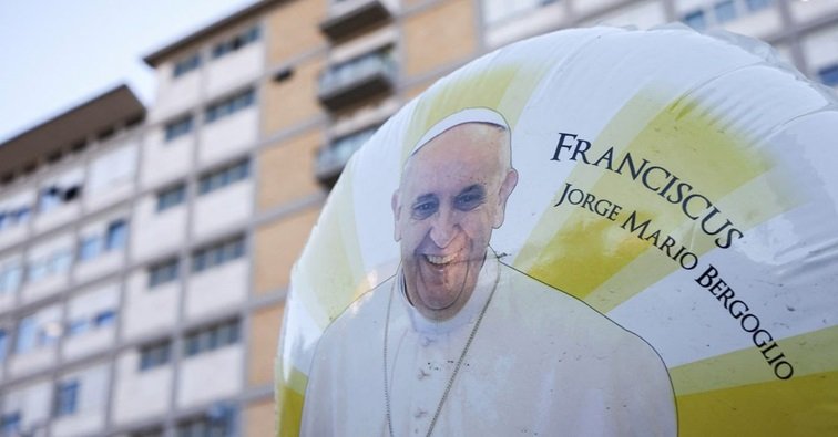 Pope Francis to be discharged from hospital on Sunday: Doctors – SABC News