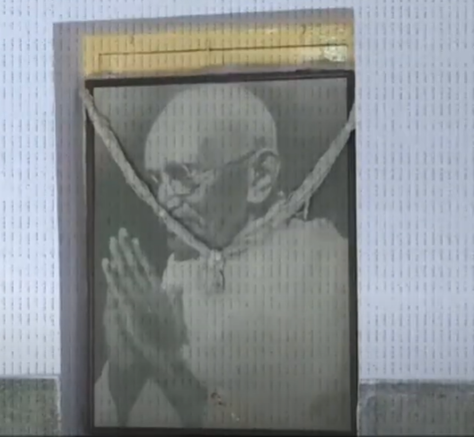 India welcomes SA’s donation of Artefacts belonging to Gandhi – SABC News