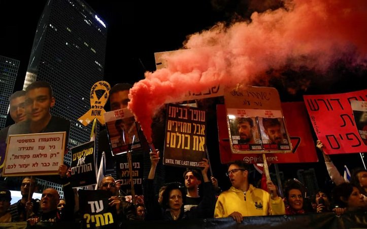 Israel anti-government protests flare – SABC News
