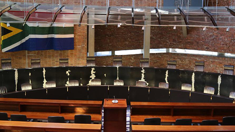 ConCourt strikes down blanket ban on laptops in prison cells – SABC News