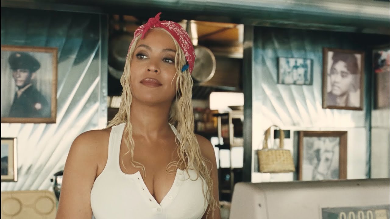 Beyoncé – Chapter 03 LEVIIS JEANS