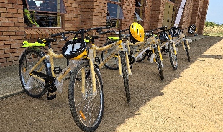 Limpopo cyclists receive a hero’s welcome at Ga-Mathabatha village – SABC News
