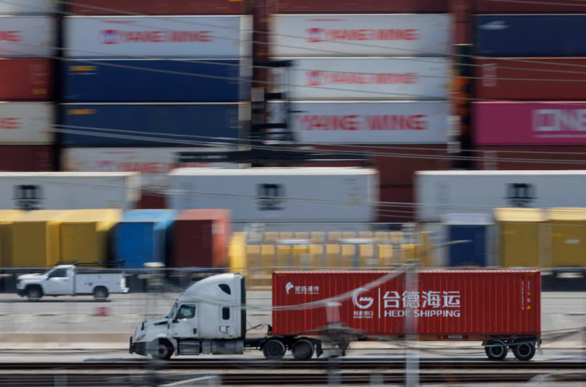 US to impose 104% tariffs on China from Wednesday: White House – SABC News