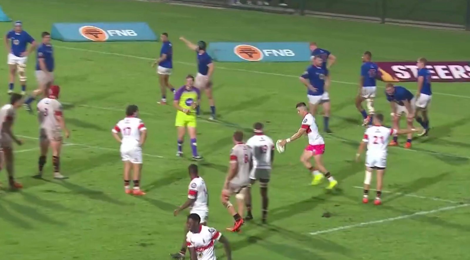Crazy cross-kick try in Varsity Cup