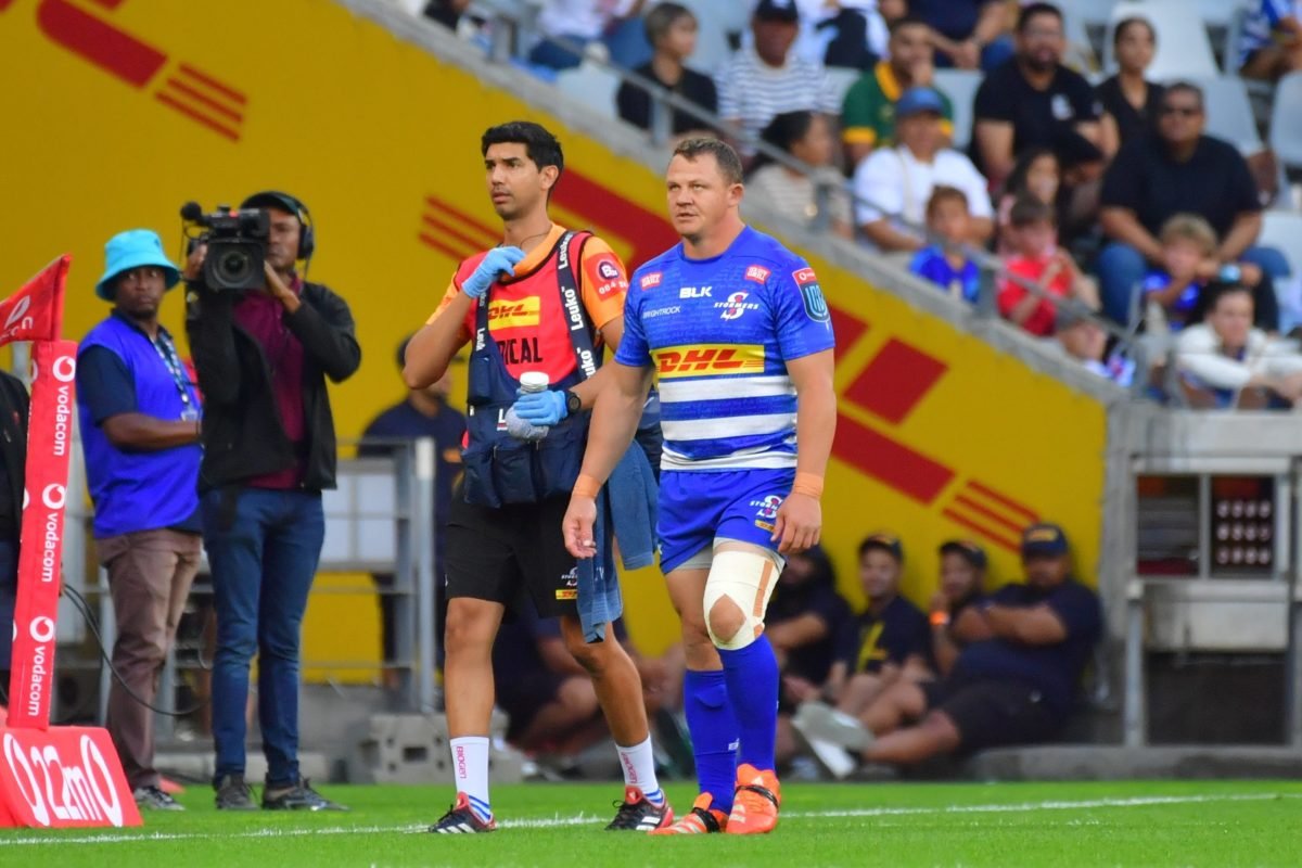 Fingers crossed for broken Fourie