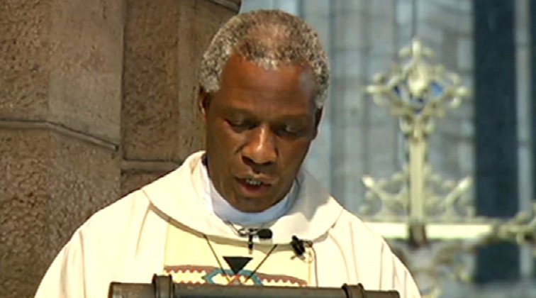 Archbishop Makgoba highlights Sudan, Gaza conflicts in Easter sermon – SABC News