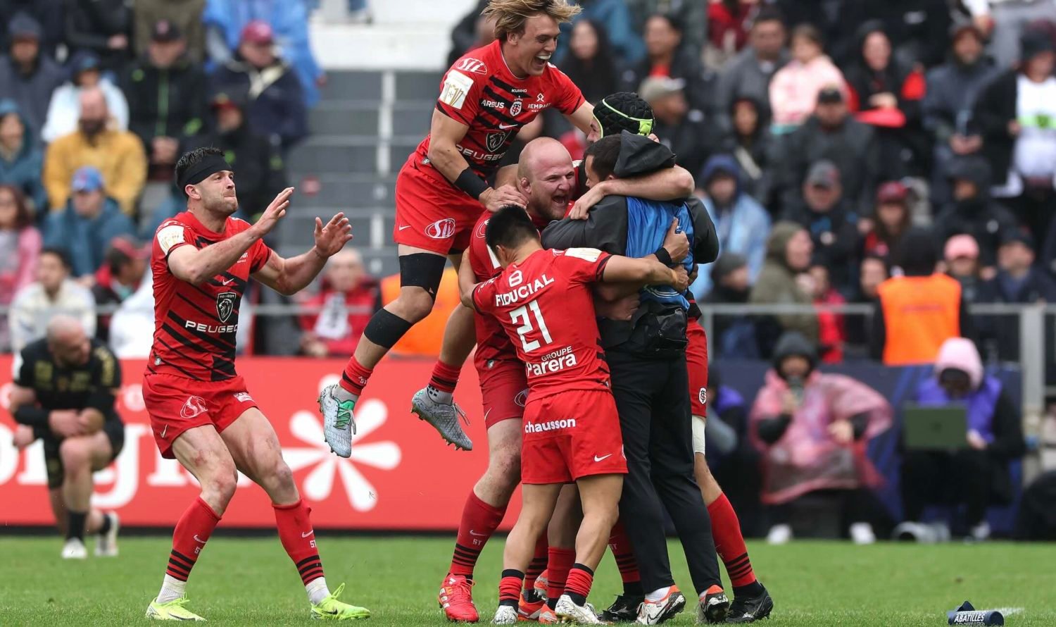 Toulouse survive Champions Cup scare