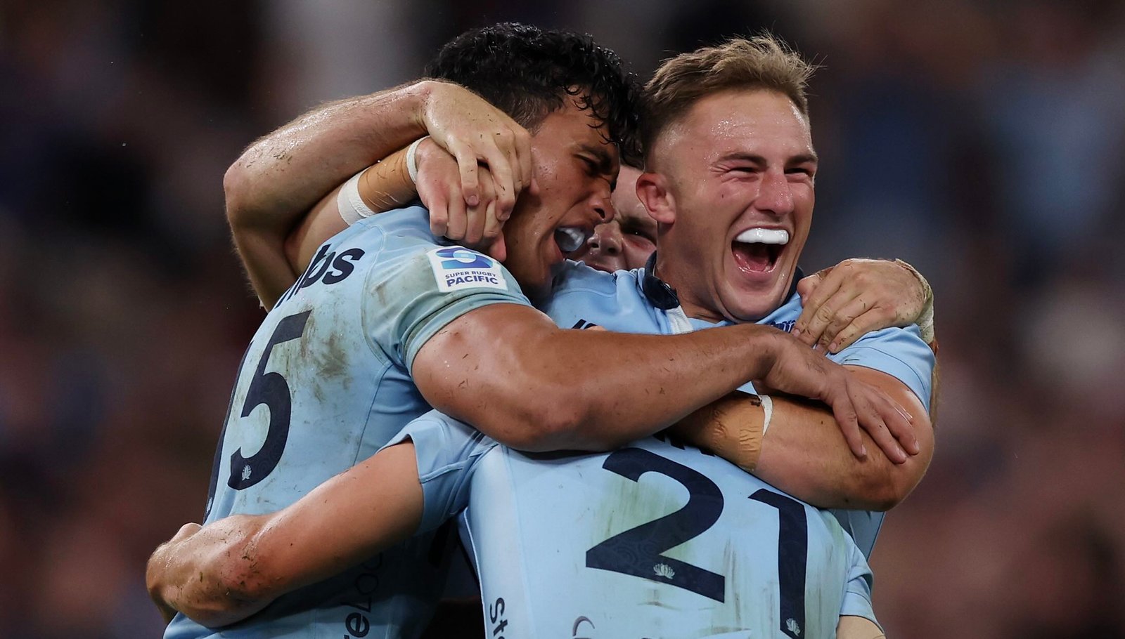 Tahs turn it on to score stunning try