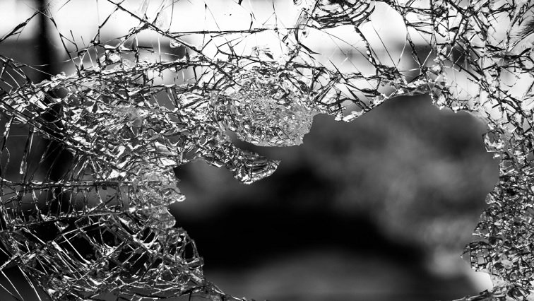 Toddler among three killed in crash on R35 in Mpumalanga – SABC News