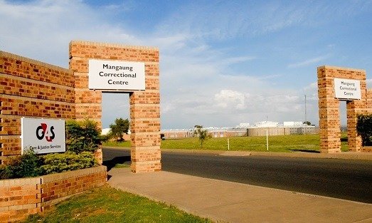 Mangaung prison warders accused of inmate murder granted bail – SABC News
