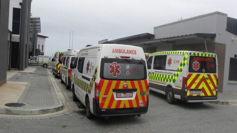 Eastern Cape bakkie crash claims four lives – SABC News