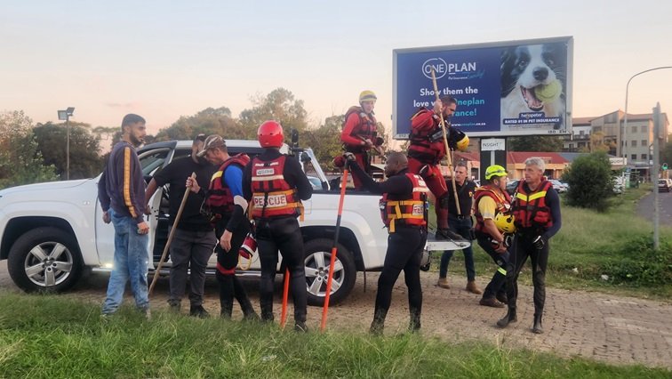 SAPS resumes search for vehicle linked to officers’ deaths – SABC News