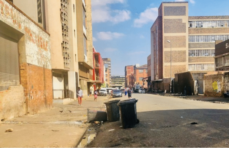 15 illegally occupied buildings in Joburg CBD reclaimed: Lesufi – SABC News