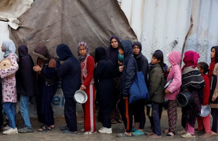 UN has clearance for 100 more aid trucks to enter Gaza: Official – SABC News