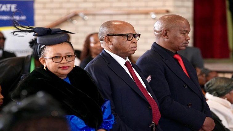 Premier extends support to grieving families of fallen Constables – SABC News