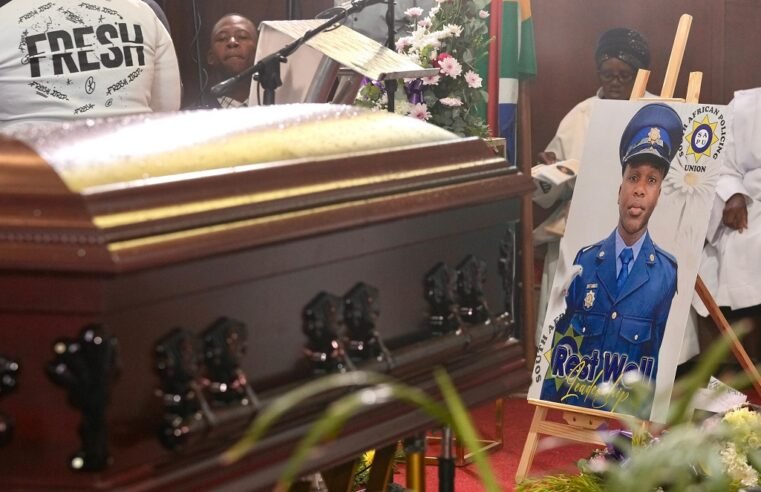 Constable Cebekhulu Linda laid to rest in Bloemfontein – SABC News