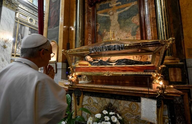 Pope Leo takes first trip outside Vatican, visiting shrine near Rome – SABC News