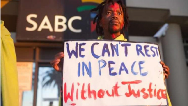 Artists march in PTA over lack of transparency in Arts Department – SABC News