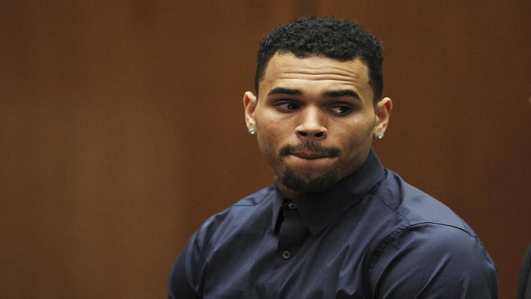 Chris Brown remanded in custody by UK court over alleged assault – SABC News
