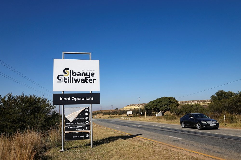 Sibanye continues rescue efforts of over 280 miners at Kloof shaft – SABC News