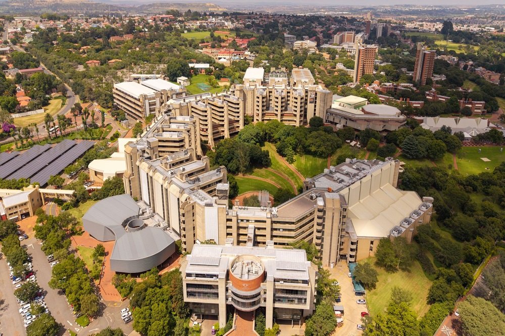 Two UJ students on the run after the murder of Soweto learner – SABC News