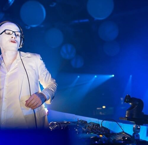 MR. WHITE – SENSATION SOUTH AFRICA 2013 [https://www.facebook.com/lovetrancemusicforever]