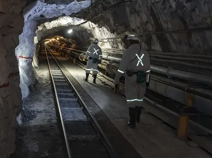 200 Barberton mine workers dispute retrenchments – SABC News