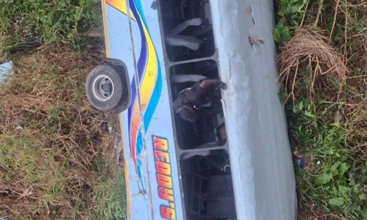 Three killed, several injured in bus crash off Tongaat bridge – SABC News