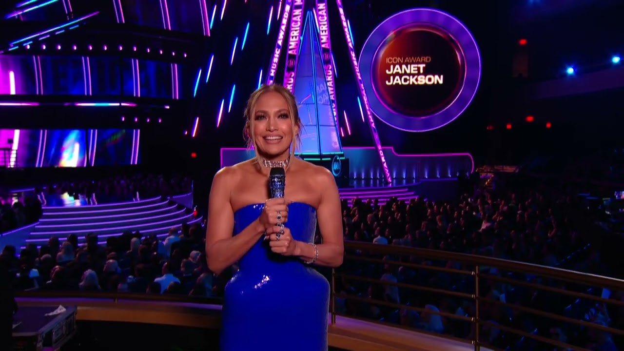 Jennifer Lopez Introduces Janet Jackson’s Performance [2025 American Music Awards]