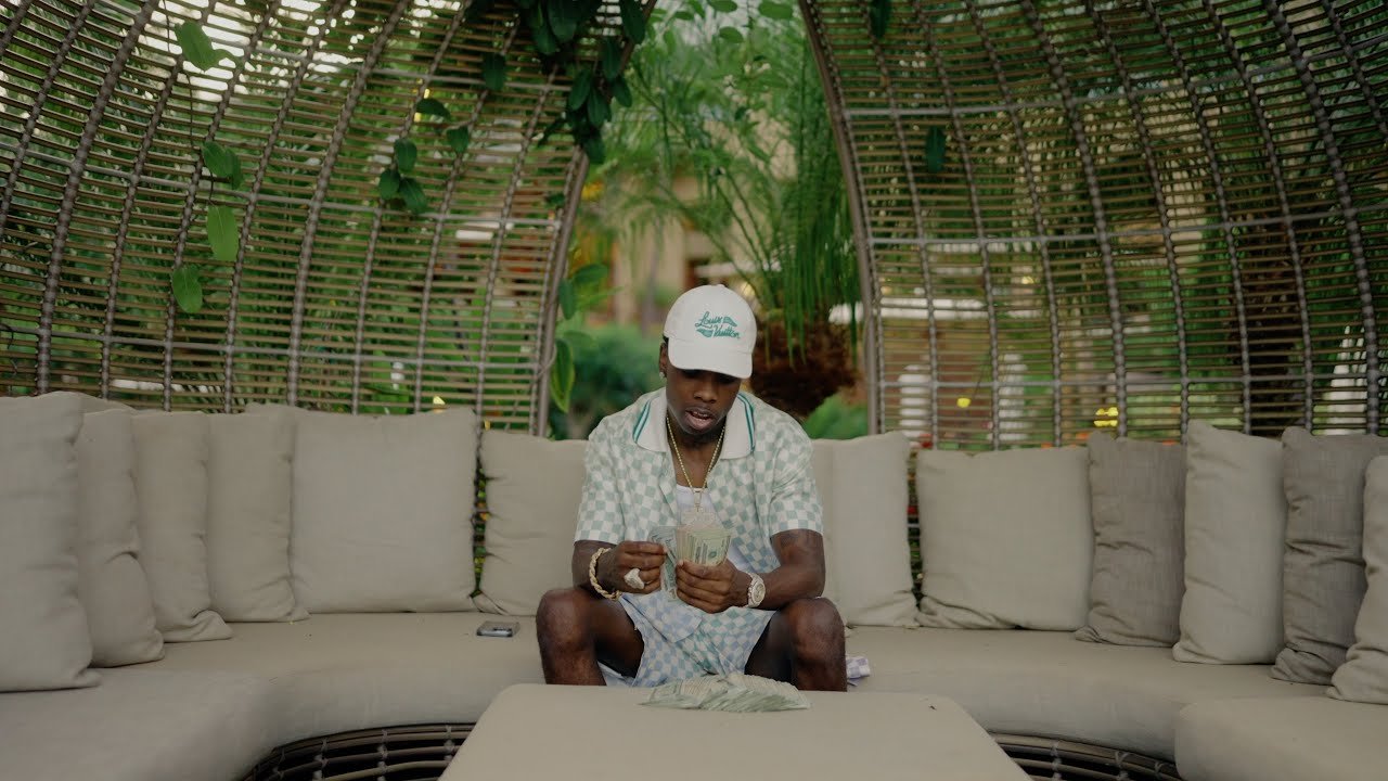 Zillionaire Doe – Life’s Great (Official Video)