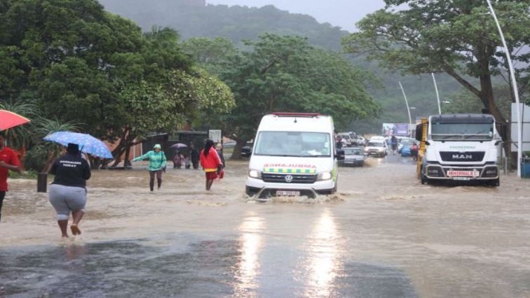 Rescue efforts continue after Eastern Cape floods – SABC News