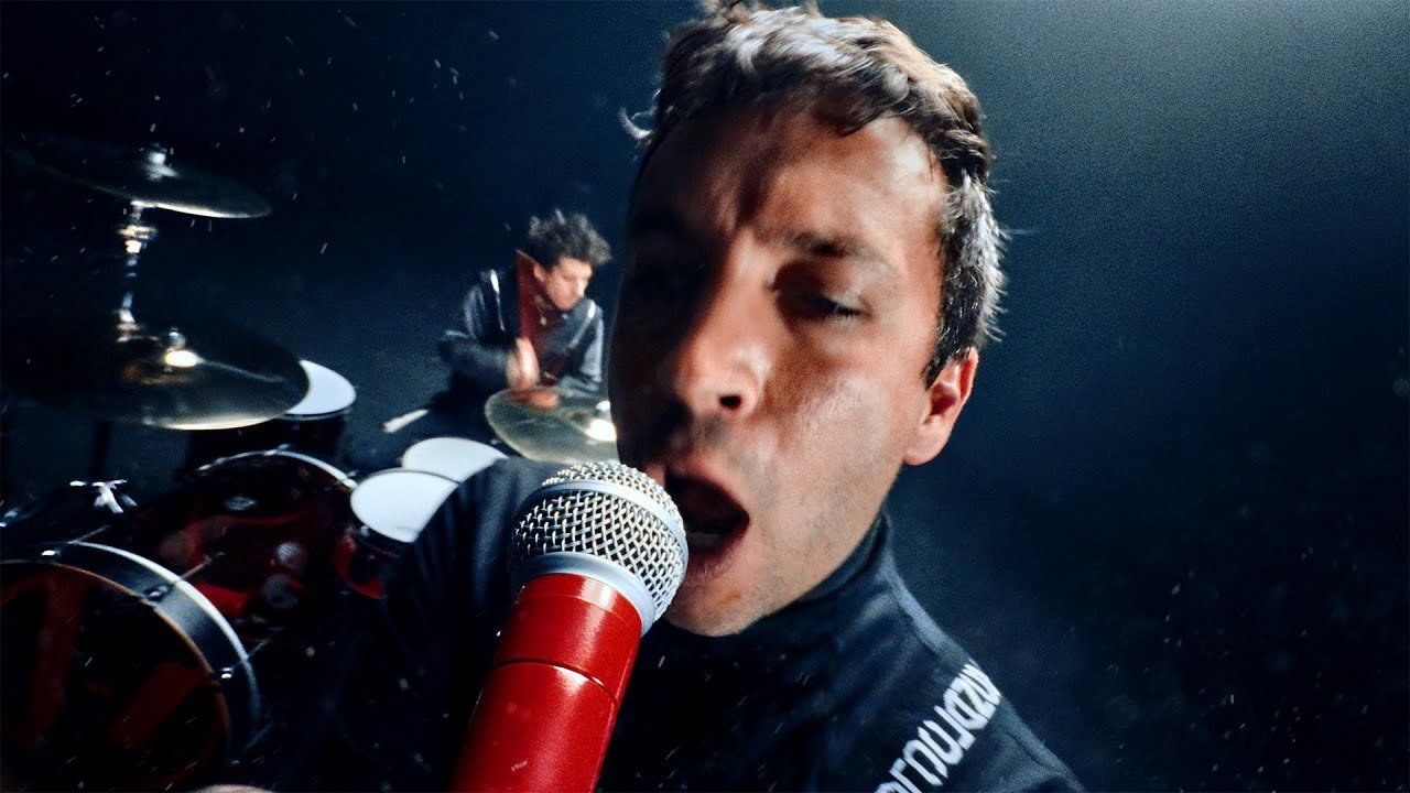 Twenty One Pilots – The Contract (Official Video)