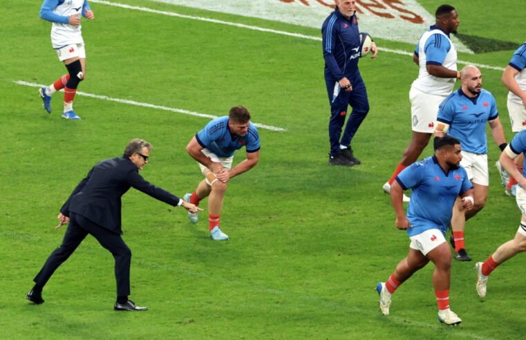 Les Bleus sweat over crocked stars