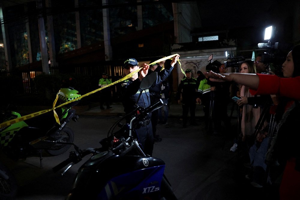 Colombia’s potential presidential contender shot, suspect arrested – SABC News