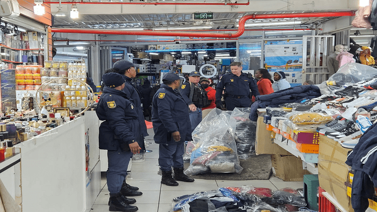 Bloemfontein police seize R19 million counterfeit goods – SABC News