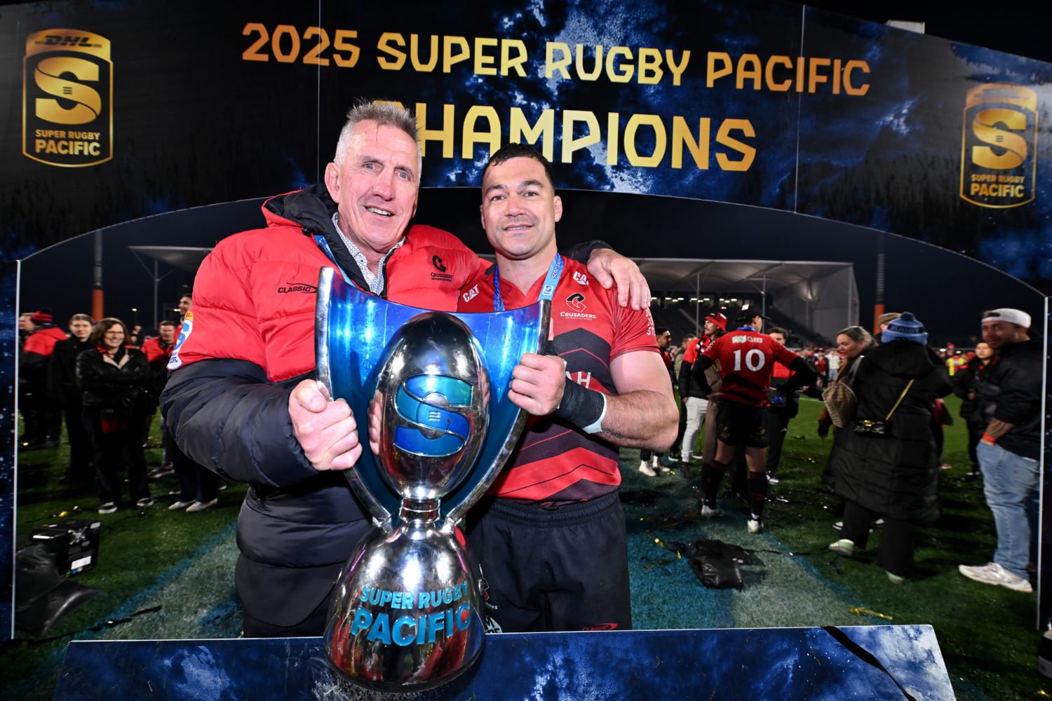 Crusaders edge Chiefs to reclaim Super Rugby crown