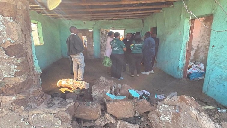 Eastern Cape floods death toll rises to 100 – SABC News