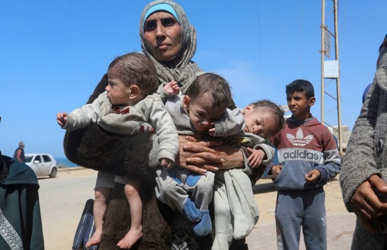 Cape Town holds silent walk for Gaza civilians – SABC News