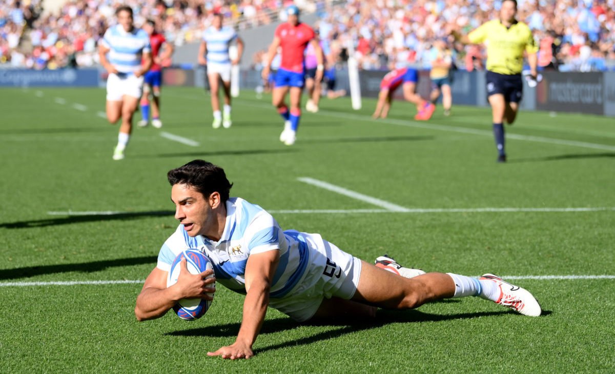 Contepomi picks playmakers to tame Lions