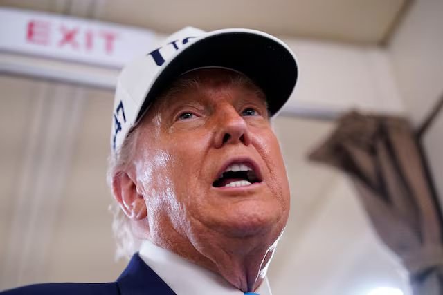 Trump’s travel ban on 12 countries goes into effect early Monday – SABC News