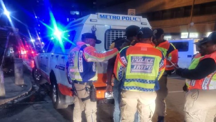 Hundreds arrested for various crimes in northern Johannesburg – SABC News